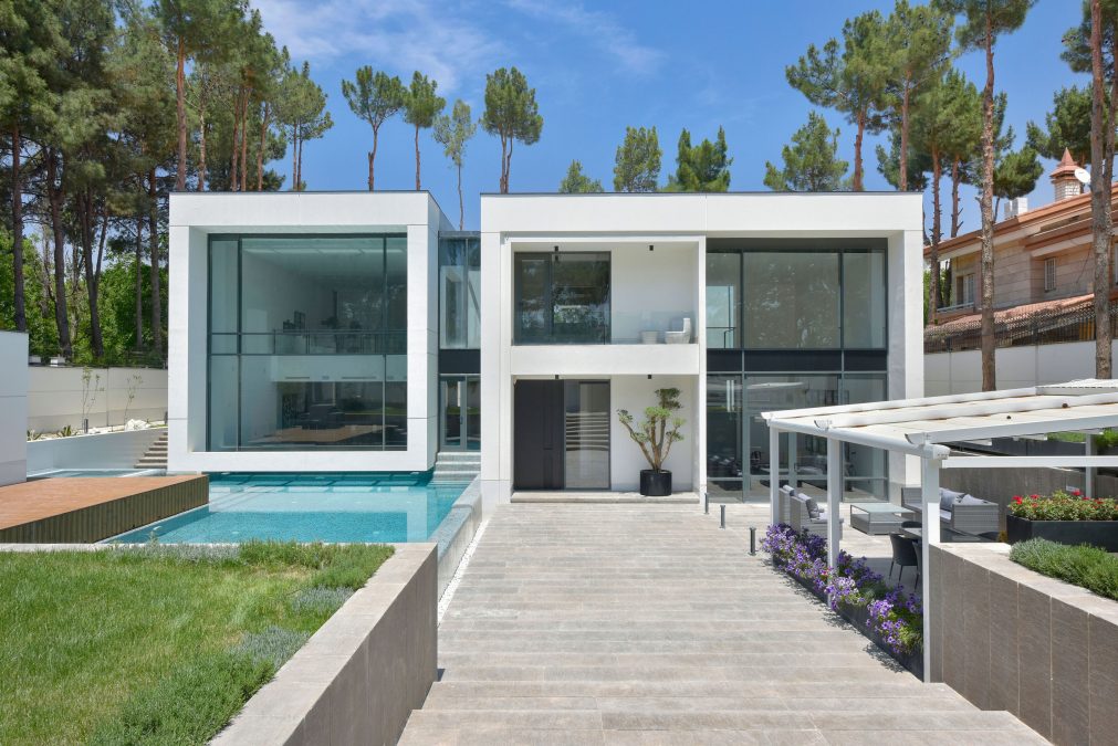 Architecture - cedrus - exterior - villa