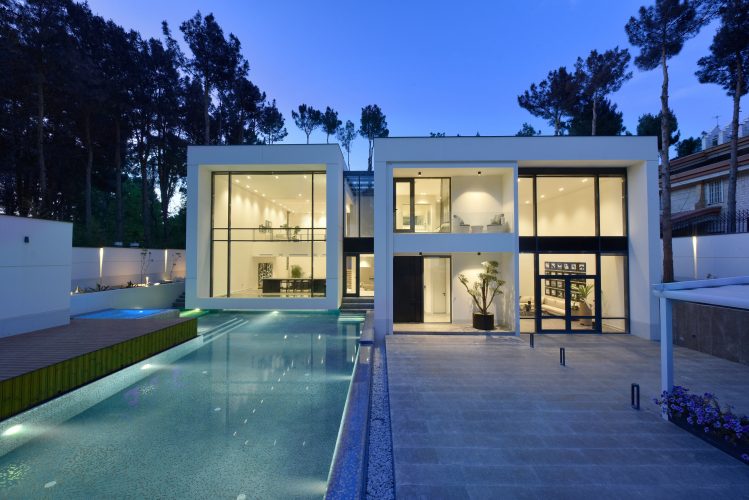 Shariat Villa